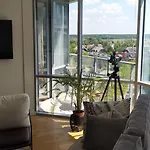 Jaukus Apartamentai Salia Baltijos Juros - Elija
